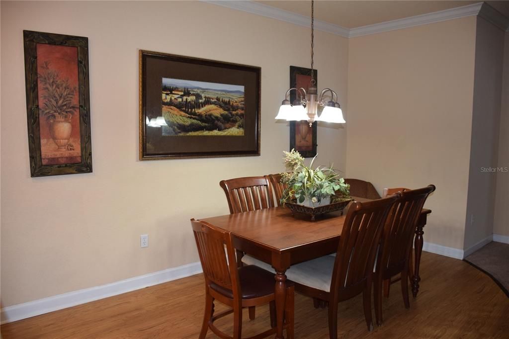 For Rent: $1,500 (3 beds, 2 baths, 1210 Square Feet)