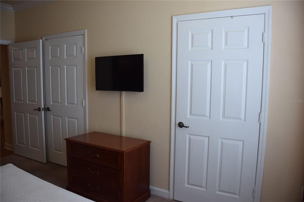 For Rent: $1,500 (3 beds, 2 baths, 1210 Square Feet)