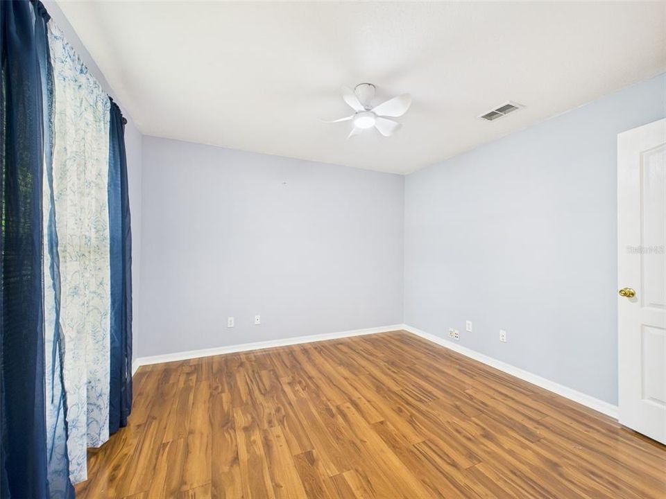 На продажу: $434,900 (3 спален, 2 ванн, 1763 Квадратных фут)