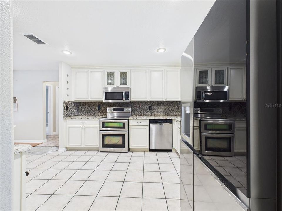 На продажу: $434,900 (3 спален, 2 ванн, 1763 Квадратных фут)