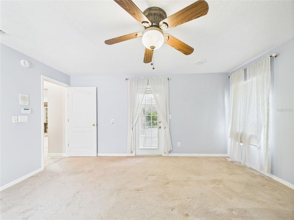 На продажу: $434,900 (3 спален, 2 ванн, 1763 Квадратных фут)