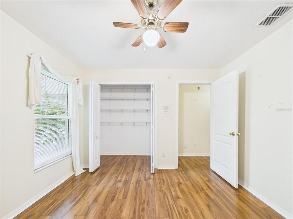 На продажу: $434,900 (3 спален, 2 ванн, 1763 Квадратных фут)