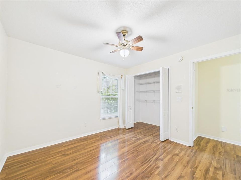 На продажу: $434,900 (3 спален, 2 ванн, 1763 Квадратных фут)