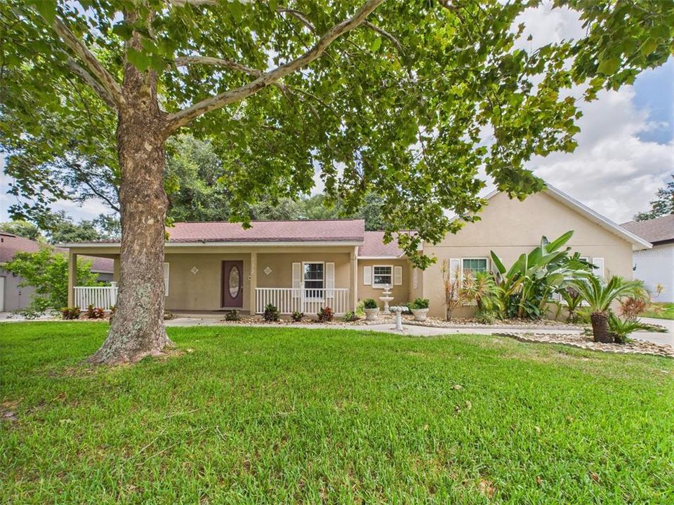 На продажу: $434,900 (3 спален, 2 ванн, 1763 Квадратных фут)