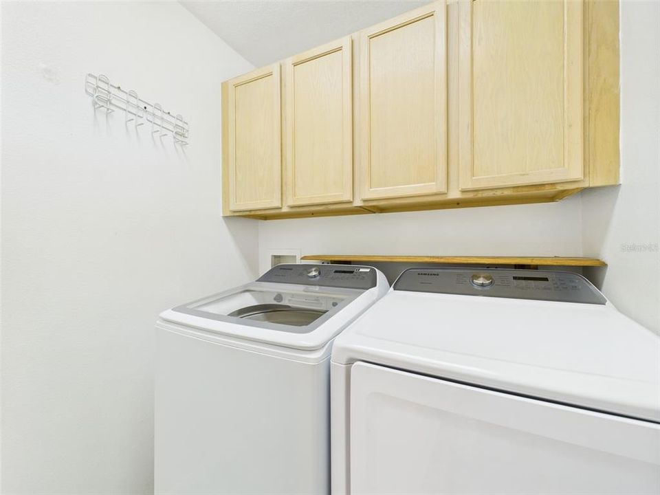 На продажу: $434,900 (3 спален, 2 ванн, 1763 Квадратных фут)