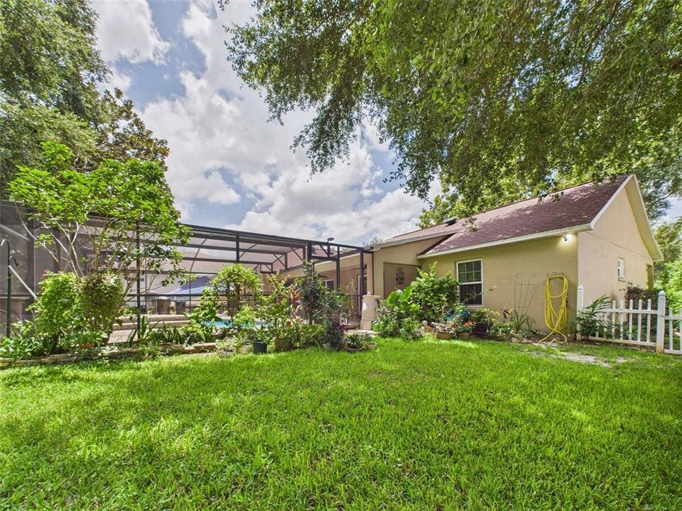 На продажу: $434,900 (3 спален, 2 ванн, 1763 Квадратных фут)