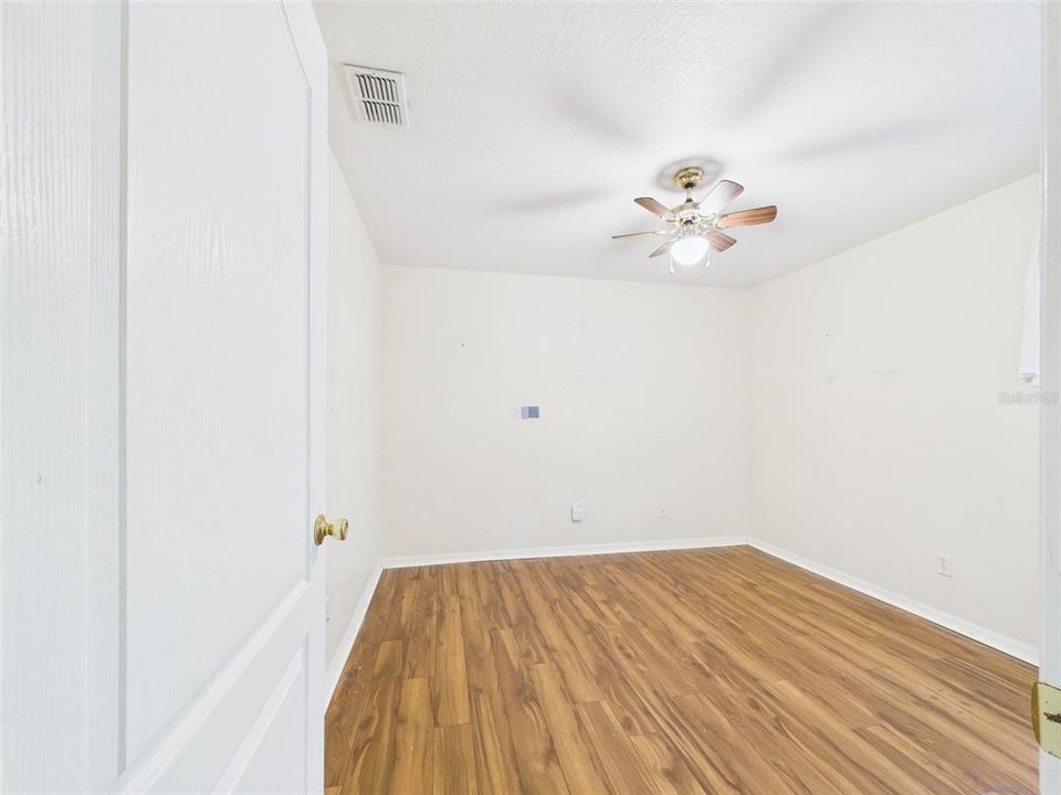 На продажу: $434,900 (3 спален, 2 ванн, 1763 Квадратных фут)