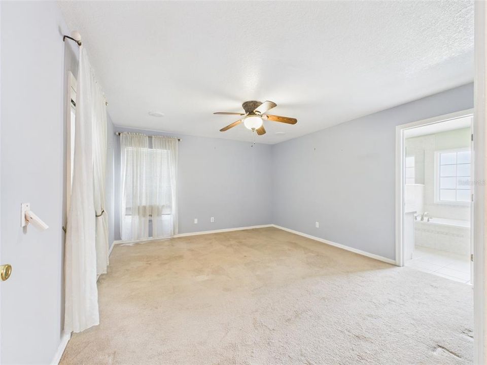 На продажу: $434,900 (3 спален, 2 ванн, 1763 Квадратных фут)