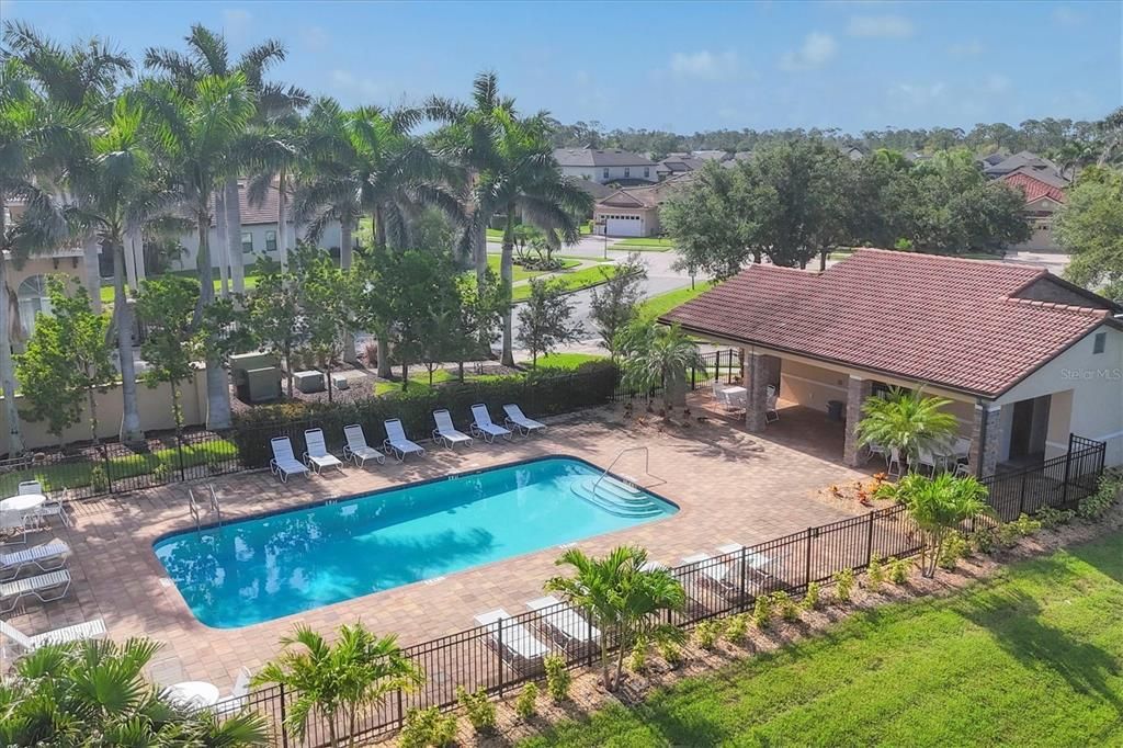 En Venta: $344,000 (2 camas, 2 baños, 1717 Pies cuadrados)