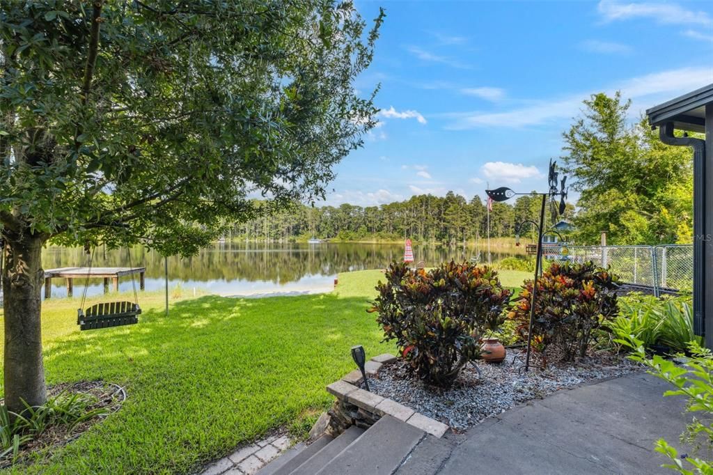 Active With Contract: $525,000 (3 beds, 3 baths, 1749 Square Feet)