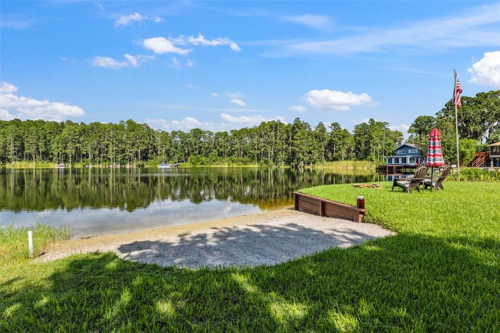 Active With Contract: $525,000 (3 beds, 3 baths, 1749 Square Feet)