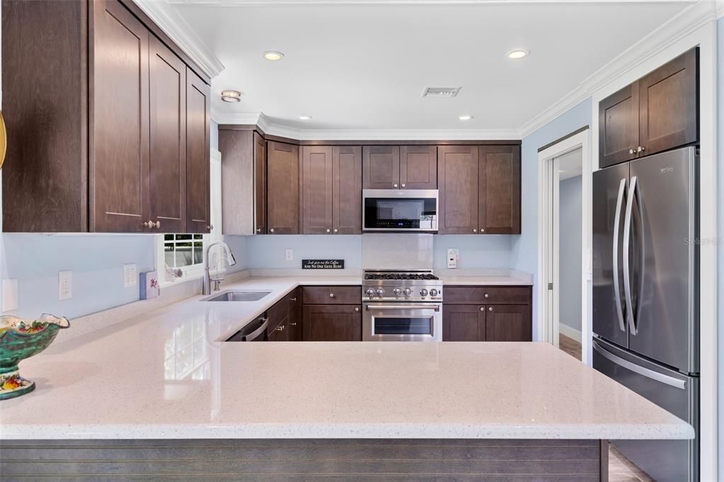 待售: $1,299,000 (4 贝兹, 3 浴室, 2493 平方英尺)