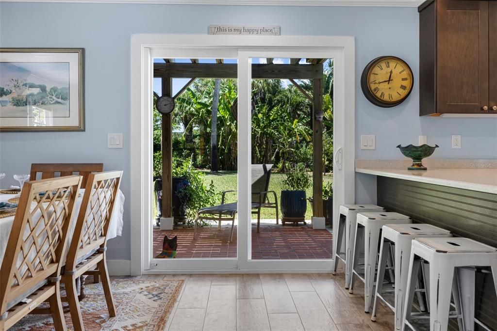 待售: $1,299,000 (4 贝兹, 3 浴室, 2493 平方英尺)