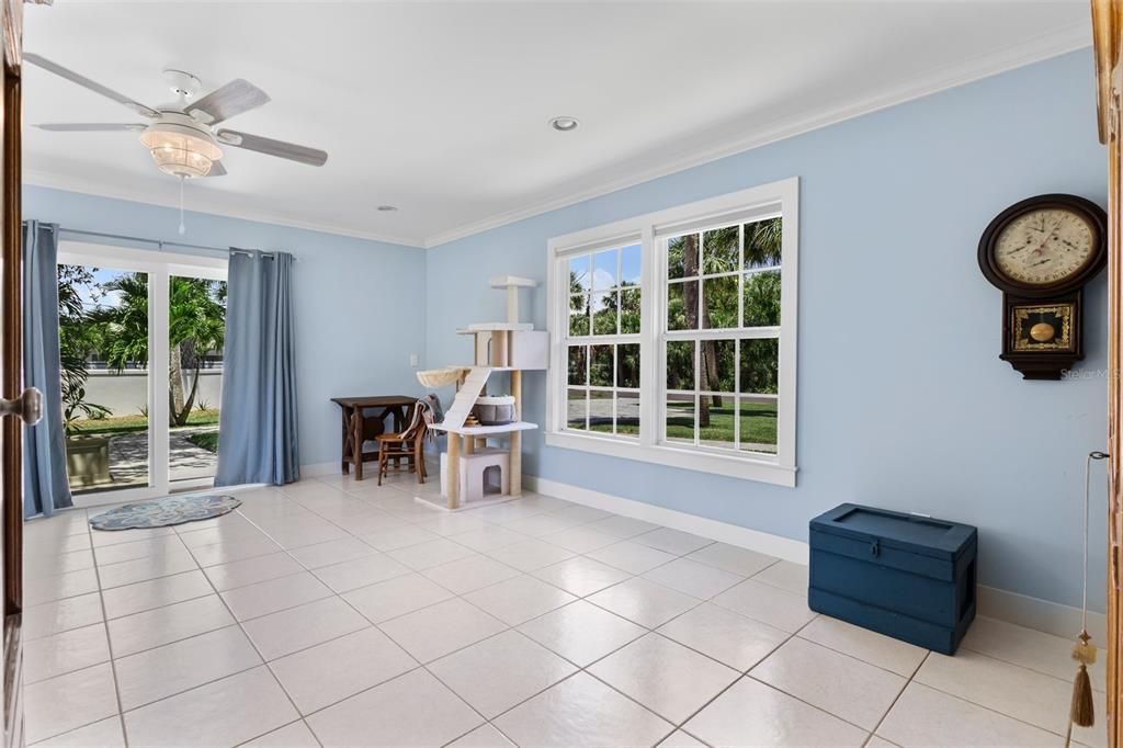 待售: $1,299,000 (4 贝兹, 3 浴室, 2493 平方英尺)