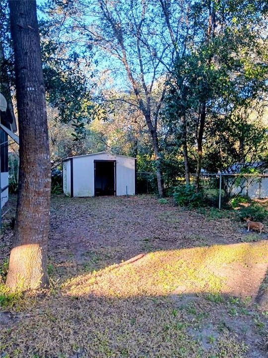 For Sale: $98,900 (2 beds, 2 baths, 968 Square Feet)