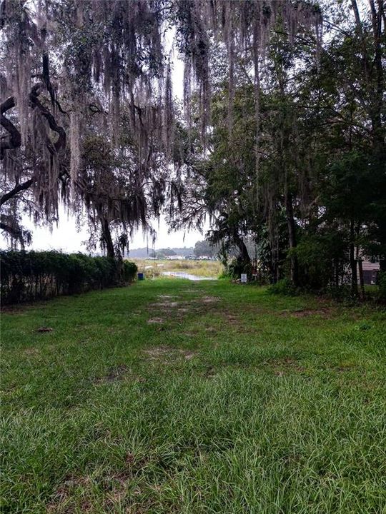 For Sale: $98,900 (2 beds, 2 baths, 968 Square Feet)