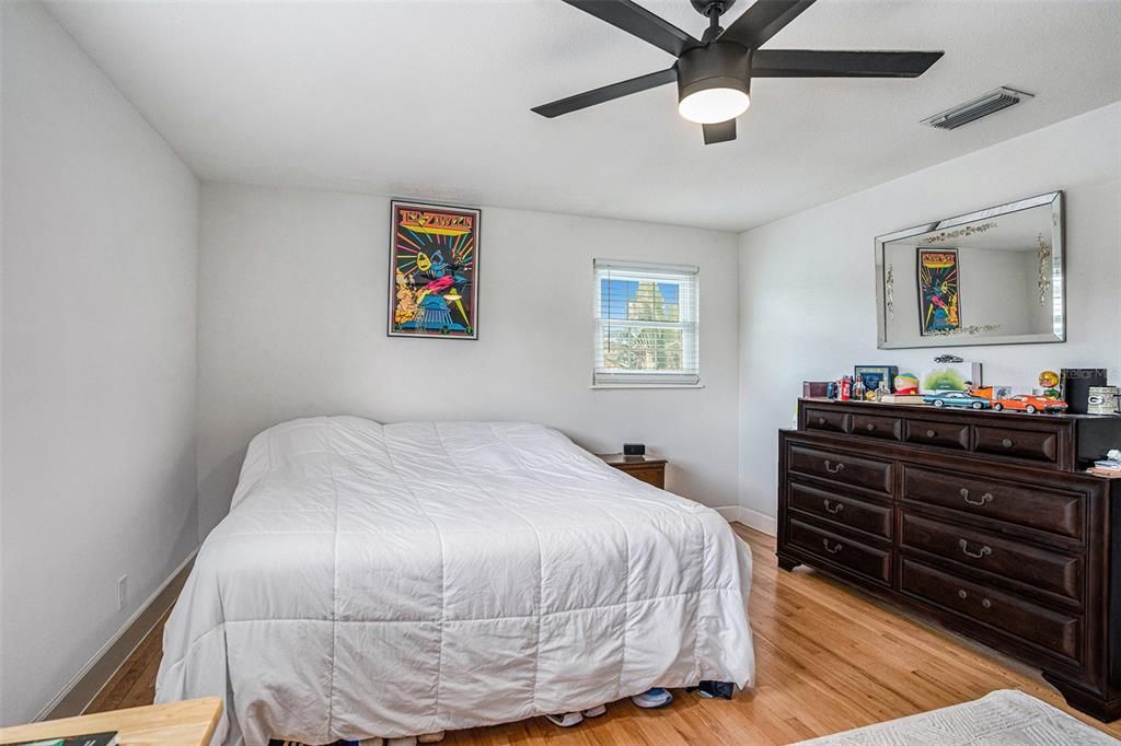 Active With Contract: $499,999 (3 beds, 2 baths, 1725 Square Feet)