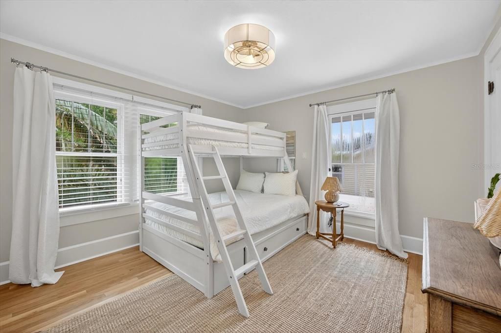 En Renta: $15,000 (5 camas, 4 baños, 3122 Pies cuadrados)