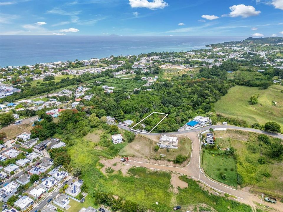 На продажу: $799,000 (3 спален, 2 ванн, 2500 Квадратных фут)