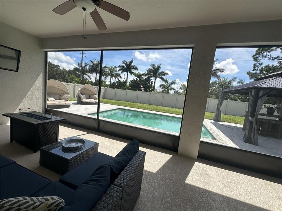 待售: $860,000 (5 贝兹, 4 浴室, 4447 平方英尺)