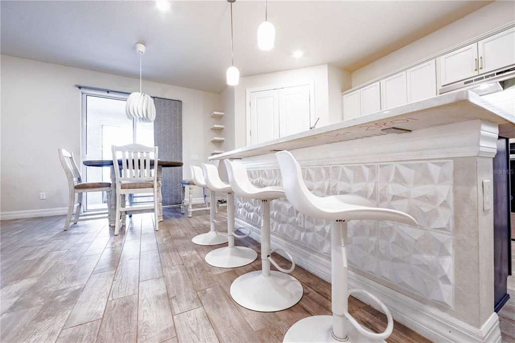 待售: $860,000 (5 贝兹, 4 浴室, 4447 平方英尺)