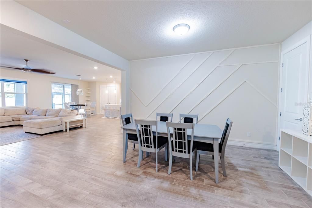 待售: $860,000 (5 贝兹, 4 浴室, 4447 平方英尺)