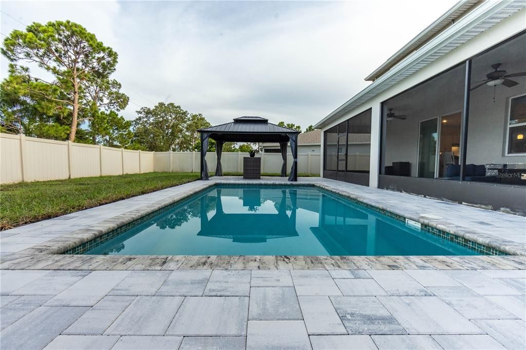 待售: $860,000 (5 贝兹, 4 浴室, 4447 平方英尺)