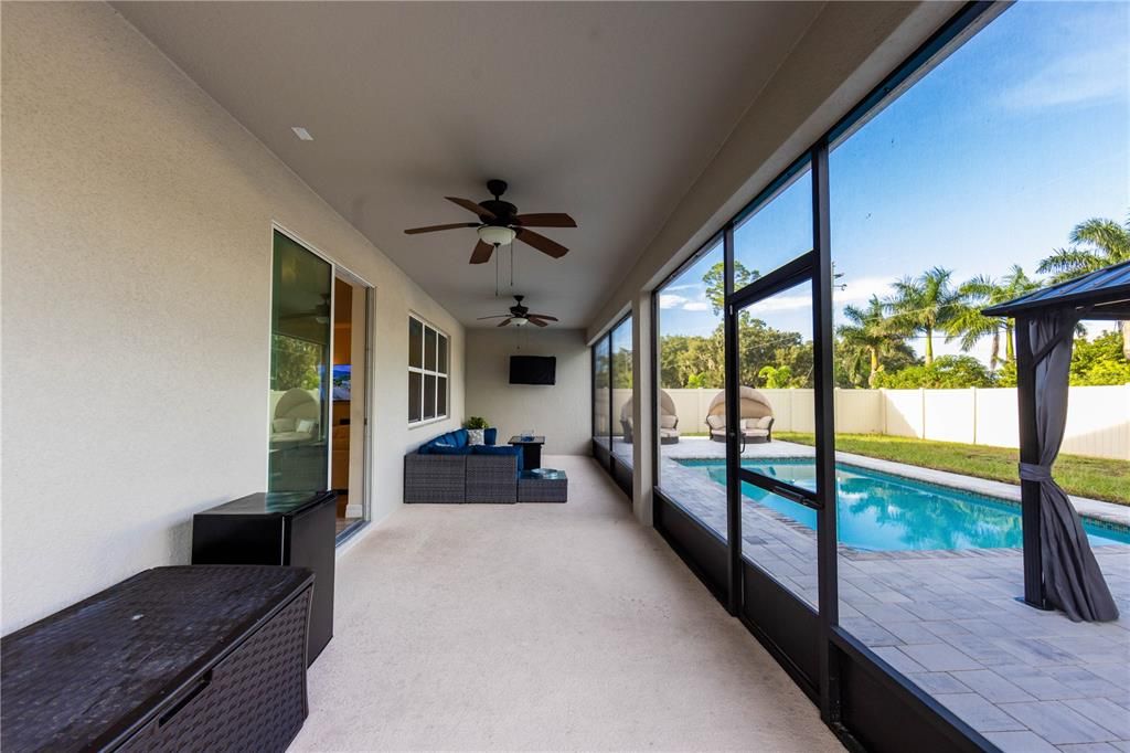 待售: $860,000 (5 贝兹, 4 浴室, 4447 平方英尺)