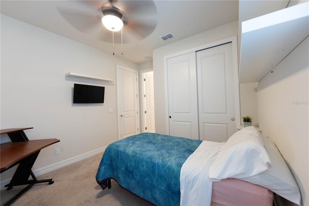 待售: $860,000 (5 贝兹, 4 浴室, 4447 平方英尺)