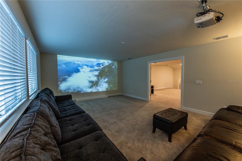 待售: $860,000 (5 贝兹, 4 浴室, 4447 平方英尺)