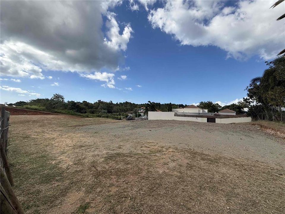 待售: $149,000 (0.50 acres)