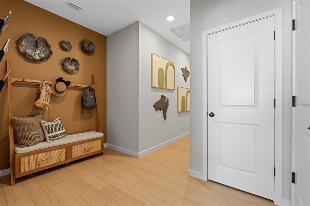 Activo con contrato: $524,990 (4 camas, 3 baños, 2823 Pies cuadrados)