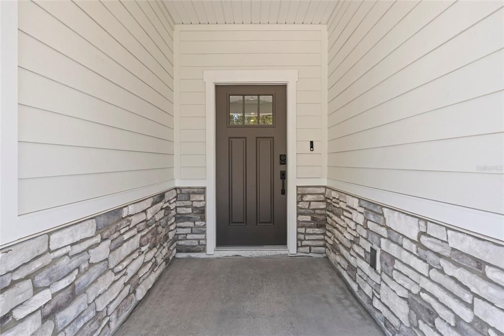 Activo con contrato: $524,990 (4 camas, 3 baños, 2823 Pies cuadrados)