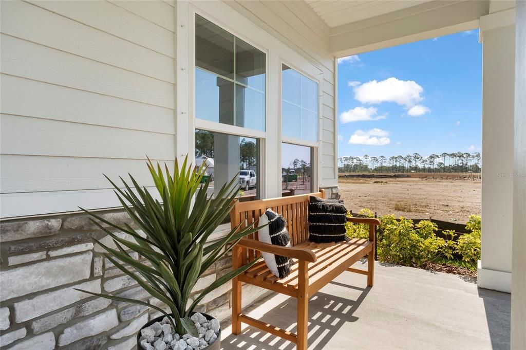 Activo con contrato: $524,990 (4 camas, 3 baños, 2823 Pies cuadrados)