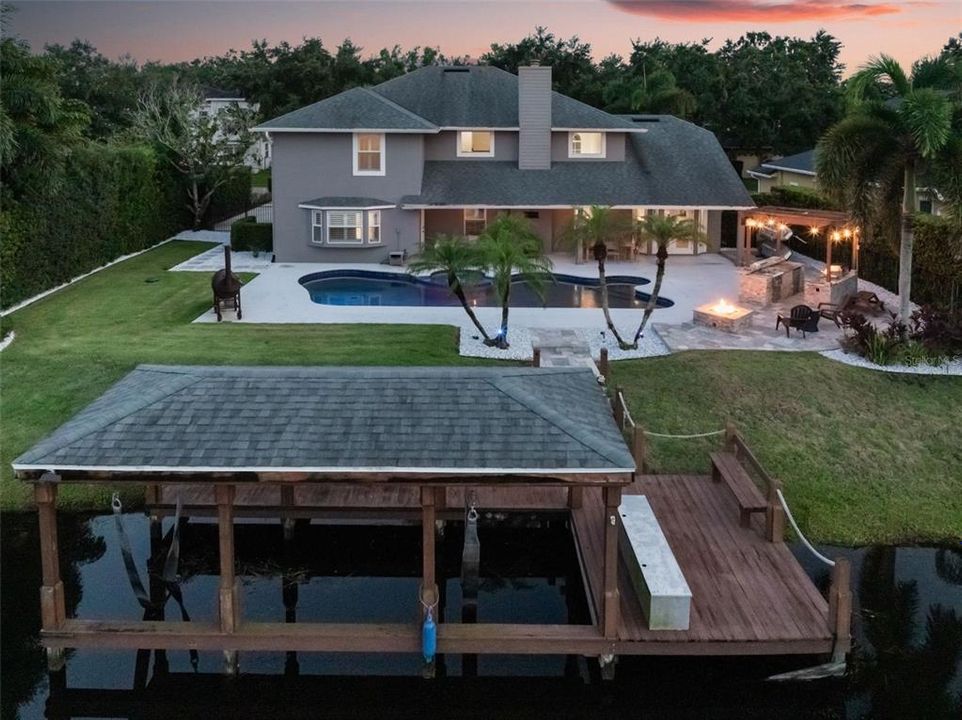 На продажу: $1,244,900 (4 спален, 2 ванн, 2924 Квадратных фут)