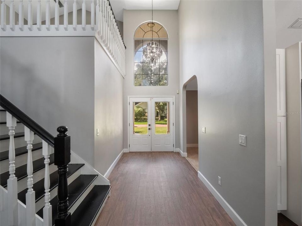 На продажу: $1,244,900 (4 спален, 2 ванн, 2924 Квадратных фут)