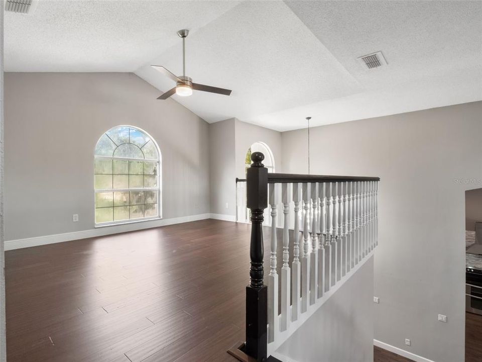 На продажу: $1,244,900 (4 спален, 2 ванн, 2924 Квадратных фут)