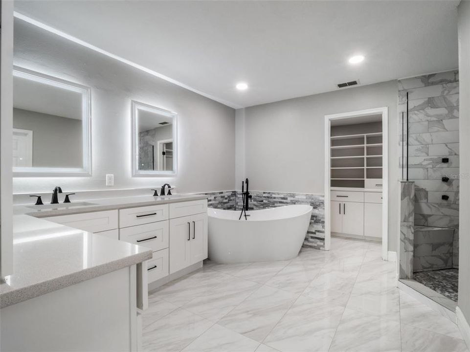 На продажу: $1,244,900 (4 спален, 2 ванн, 2924 Квадратных фут)