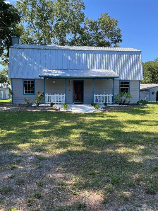 Recently Sold: $599,000 (3 beds, 2 baths, 1634 Square Feet)