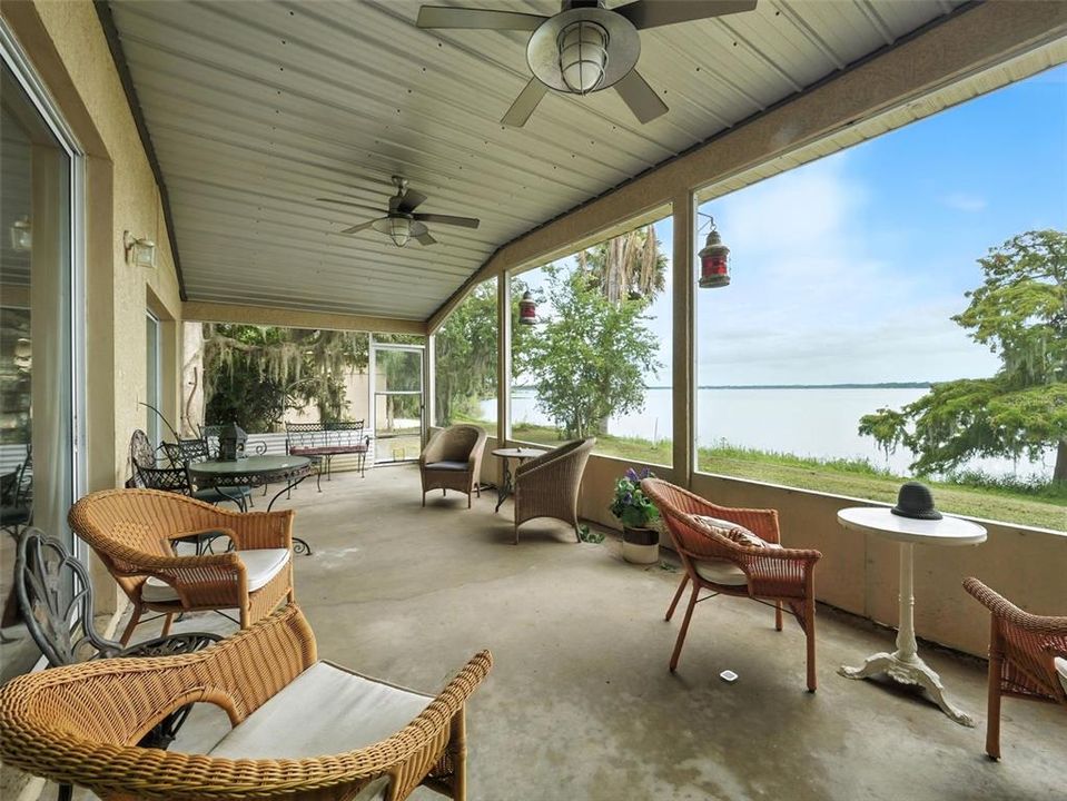 На продажу: $540,000 (3 спален, 2 ванн, 2106 Квадратных фут)