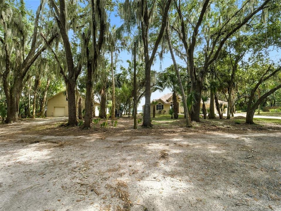 На продажу: $540,000 (3 спален, 2 ванн, 2106 Квадратных фут)