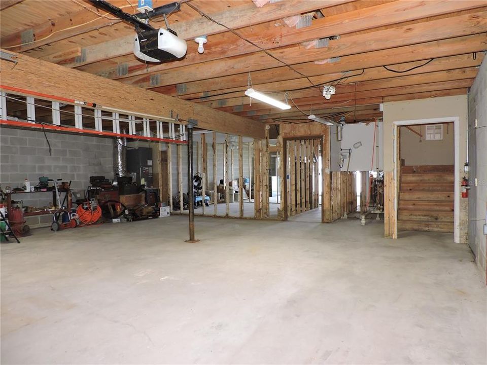 На продажу: $540,000 (3 спален, 2 ванн, 2106 Квадратных фут)