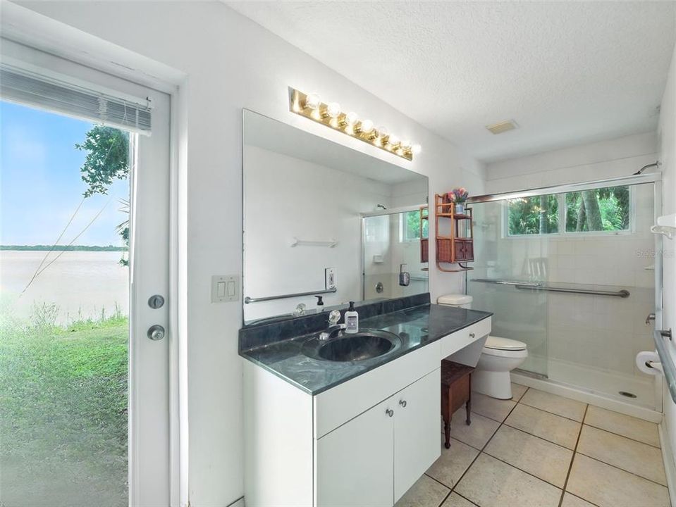 На продажу: $540,000 (3 спален, 2 ванн, 2106 Квадратных фут)