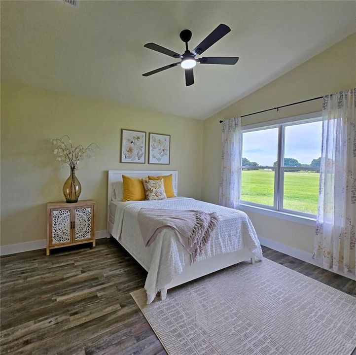 For Sale: $315,000 (3 beds, 2 baths, 1612 Square Feet)