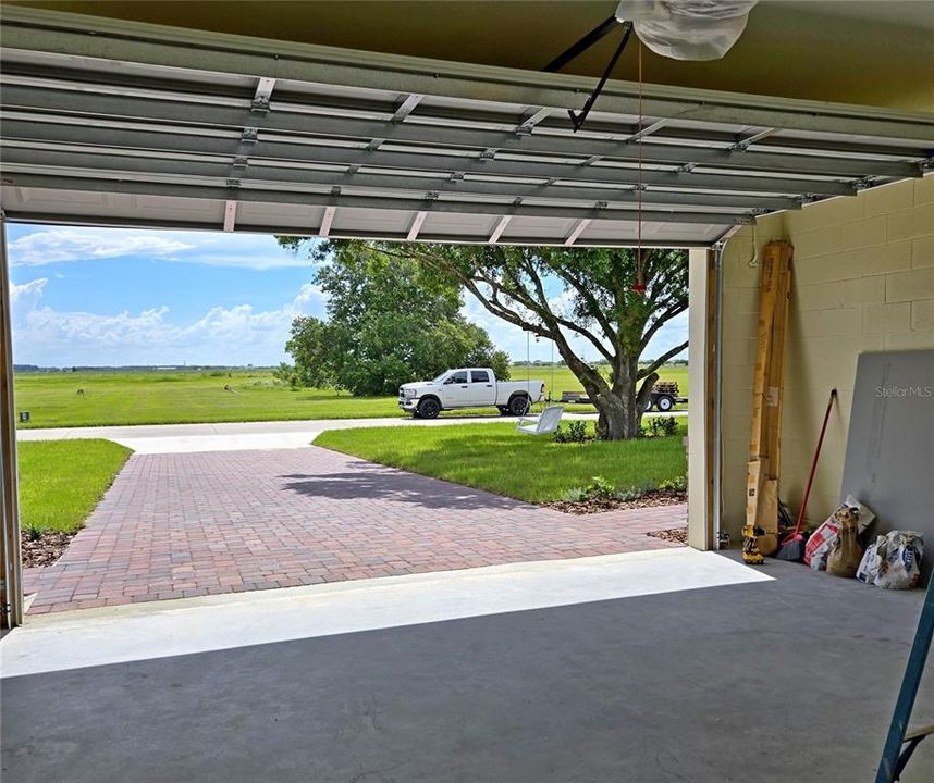 For Sale: $315,000 (3 beds, 2 baths, 1612 Square Feet)