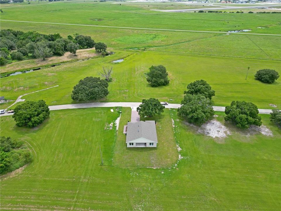 For Sale: $315,000 (3 beds, 2 baths, 1612 Square Feet)