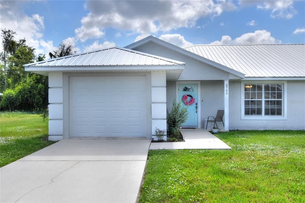 待售: $225,000 (2 贝兹, 2 浴室, 1226 平方英尺)