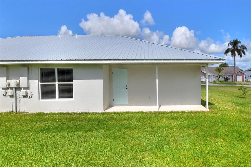 待售: $225,000 (2 贝兹, 2 浴室, 1226 平方英尺)