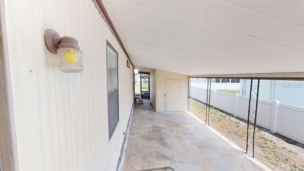 For Sale: $70,000 (2 beds, 2 baths, 1056 Square Feet)