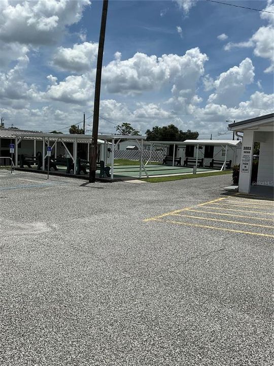 For Sale: $70,000 (2 beds, 2 baths, 1056 Square Feet)